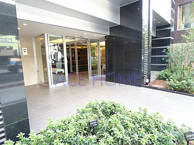 【エントランス】 | プレサンスタワー難波ＷＥＳＴ