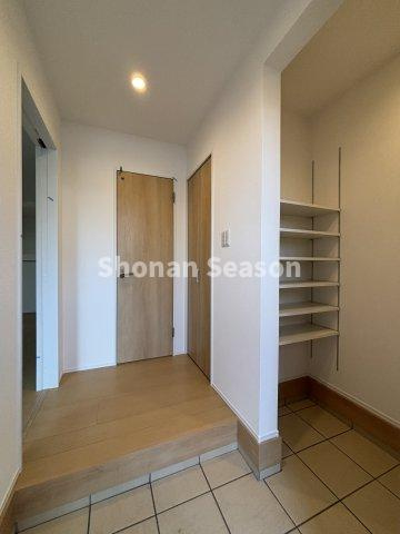 【収納】 | 玄関横に「SIC」併設！履きたい靴もすぐに見つかる整理整頓のしやすさ◎