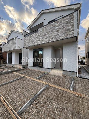 【外観】 | 並列２台駐車可能！毎日のお車の出し入れスムーズ♪