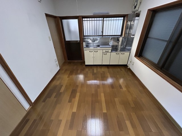 石立町貸家の内装|きれいな内装です