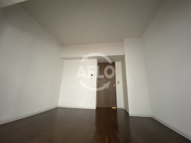 メインステージ西天満T's SQUAREの居間・リビング|メインステージ西天満T's SQUARE　洋室