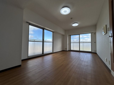 【居間・リビング】 | ネオコーポ大津湖城が丘C棟