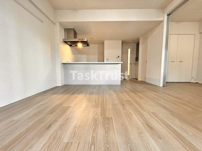 【居間・リビング】 | グランヴィラッセ北梅田