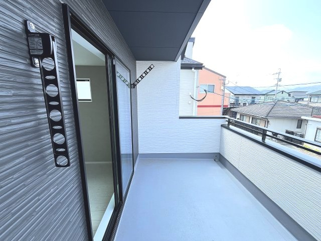 【バルコニー】 | 春日市須玖南7丁目1期　2号棟（全3棟）【仲介手数料無料・0円】 | 現地写真。
