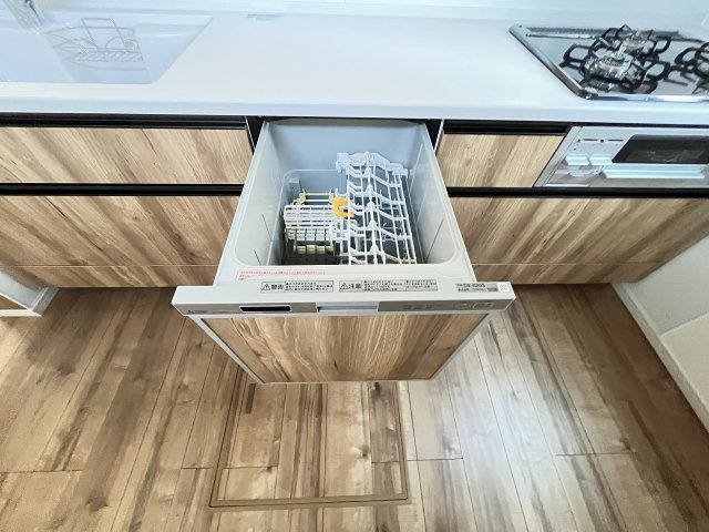 【キッチン】 | 春日市須玖南7丁目1期　2号棟（全3棟）【仲介手数料無料・0円】 | 施工例。施工例は完成時と異なる場合があります。