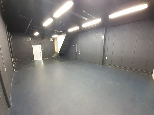 西取石６丁目住居付店舗Ｆの内装