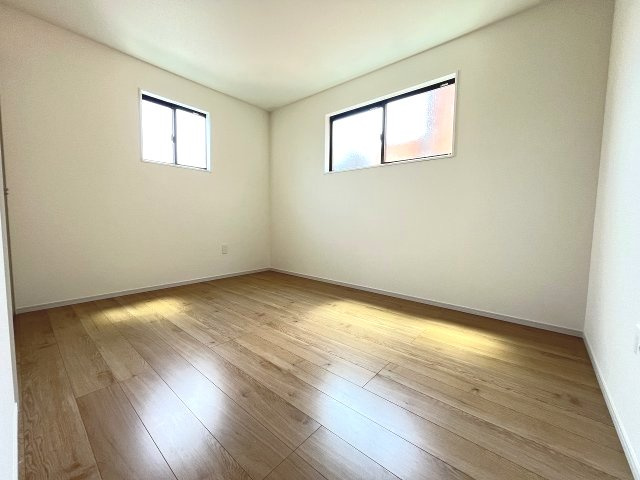 【子供部屋】 | 春日市須玖南7丁目1期　3号棟（全3棟）【仲介手数料無料・0円】 | 施工例。施工例は完成時と異なる場合があります。