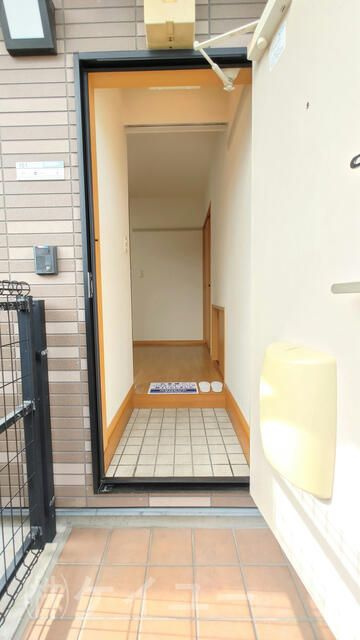 カリア－ｃａｒｅｅｒ－の玄関