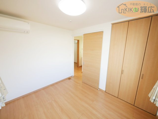 【洋室】 | 明石市魚住町西岡　中古戸建