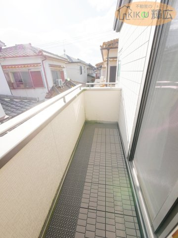 明石市魚住町西岡　中古戸建のバルコニー