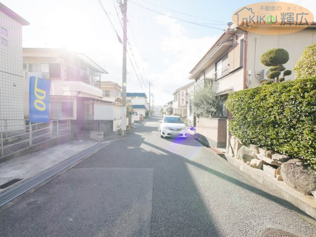 明石市魚住町西岡　中古戸建の周辺