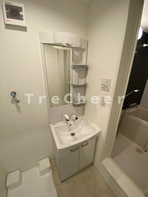 R・プレイス東新宿の洗面所