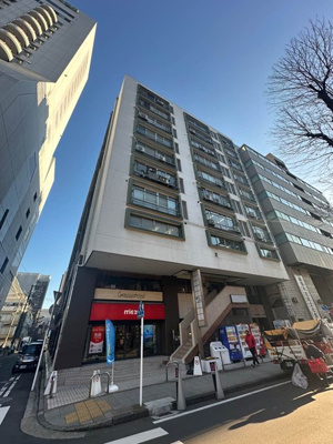 【外観】 | 東カン横浜パークサイド | ブルーライン「伊勢崎長者町」駅まで徒歩3分の駅近！2沿線利用できる「関内」駅までも徒歩4分！通勤通学・お買い物に便利な立地♪