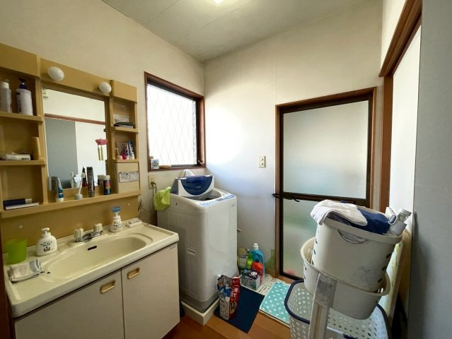 ひたちなか市大平３丁目の独立洗面台