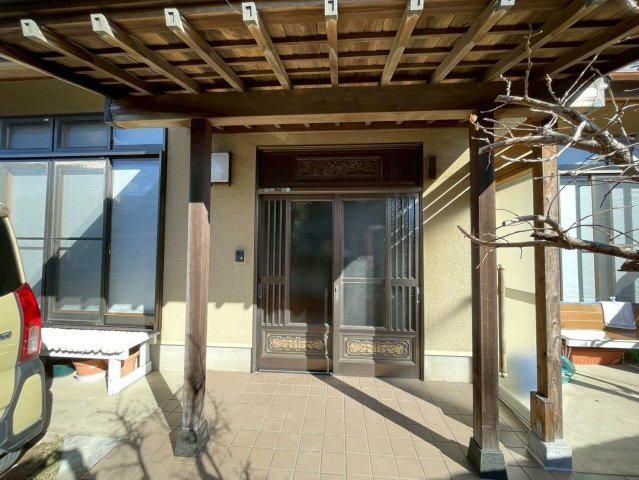 ひたちなか市大平３丁目の玄関