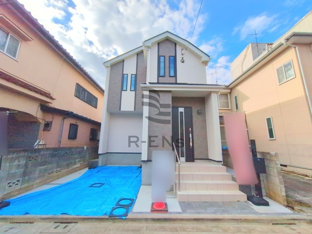 【外観】 | 練馬区土支田３丁目　新築戸建て | シンプルながらも上質感が漂い、住まうほどに愛着が深まる佇まい