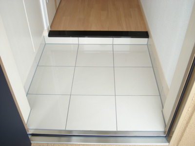 【玄関】 | ファミール | 玄関