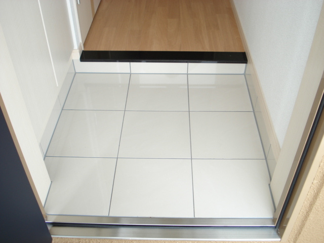 【玄関】 | ファミール | 玄関