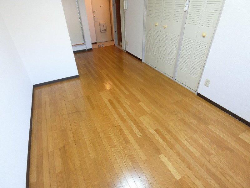 サンビレッジ須磨の居間・リビング