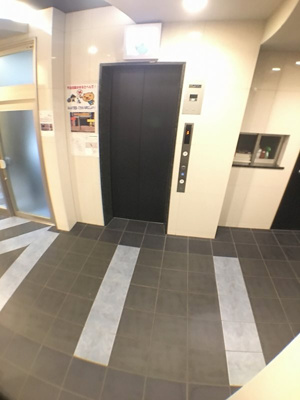 【ロビー】 | シャーメゾン神戸（旧ジェイキューブコウベ）