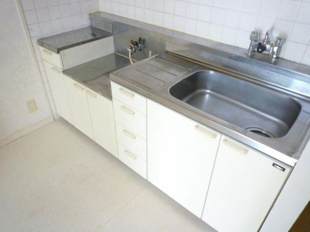 ル・ブランシェのキッチン|別室参考写真です