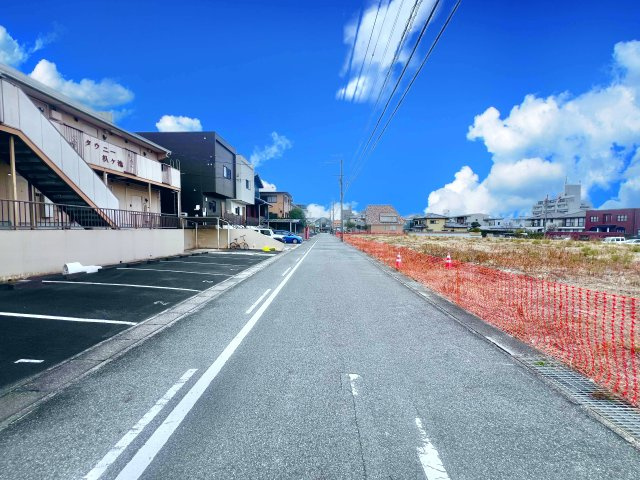 長久手市杁ヶ池土地の前面道路含む現地写真