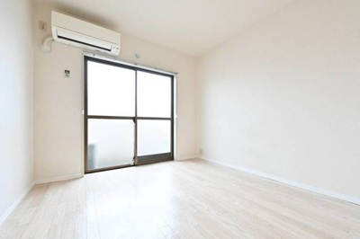 【居間・リビング】 | メゾン・ド・セヴェールＮＯ．３