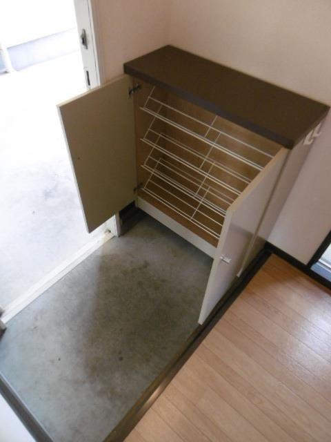 フレグランスＴａｎａｋａの玄関