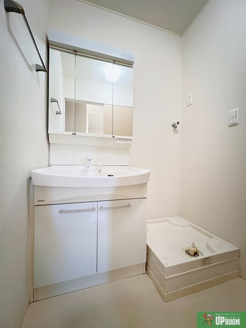 Ein Frieden Bの洗面所