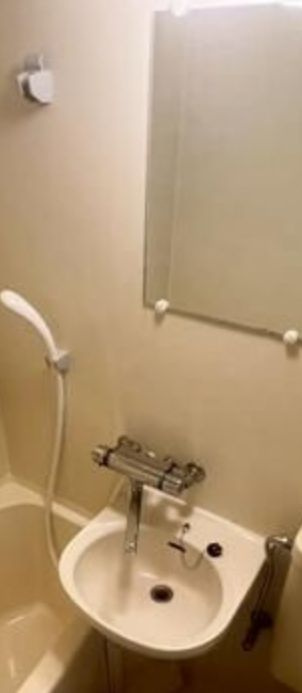 Ｒ　ＦＩＥＬＤＳ　ＧＹＯＴＯＫＵの洗面所