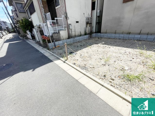 高槻市明野町　第1期　売土地の前面道路含む現地写真|周辺は落ち着いた街並みの住宅地！子育てがしやすい住環境です！