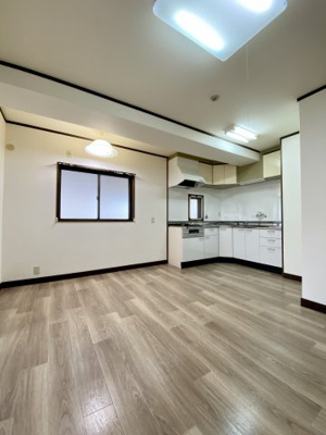 【居間・リビング】 | パル・シャトー海南