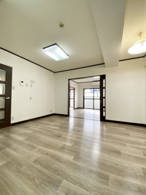 【居間・リビング】 | パル・シャトー海南