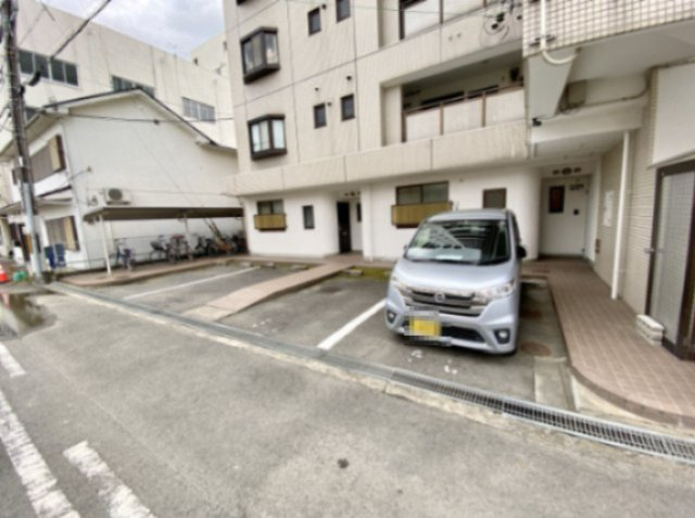 【駐車場】 | パル・シャトー海南