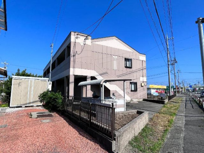 【外観】 | ベルメゾン | 外観写真（昼）