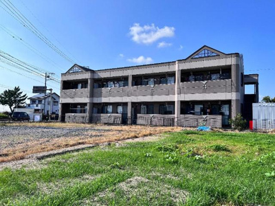 【外観】 | ベルメゾン | 外観写真（昼）