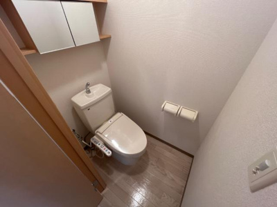 【トイレ】 | アイレス西尾 | シャワー付トイレ（イメージ）