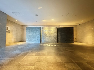 【ロビー】 | レオンコンフォート難波南