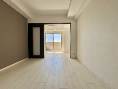 【居間・リビング】 | レオンコンフォート難波南