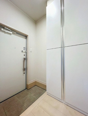 【玄関】 | パインB棟