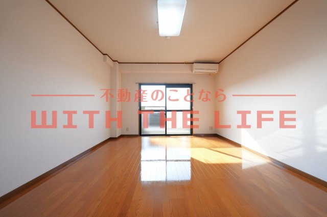 アザレアハイツ葉山【10,000円キャッシュバック対象物件】の内装|おしゃれな内装です