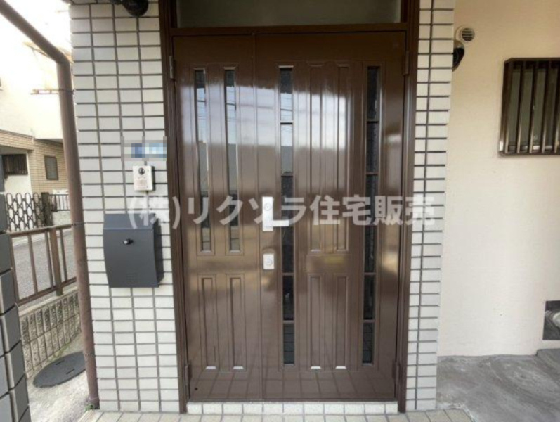 緑町　中古一戸建ての構造・工法・仕様|木・鉄筋コンクリート造３階建て
■物件内覧・資金計画相談・住宅ローン相談、リフォーム相談、お問合せ受付中■
※当日・翌日のご内覧、ご相談はお電話でのお問合せがスムーズです！