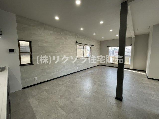 緑町　中古一戸建ての浴室|ユニットバス
■物件内覧・資金計画相談・住宅ローン相談、リフォーム相談、お問合せ受付中■
※当日・翌日のご内覧、ご相談はお電話でのお問合せがスムーズです！