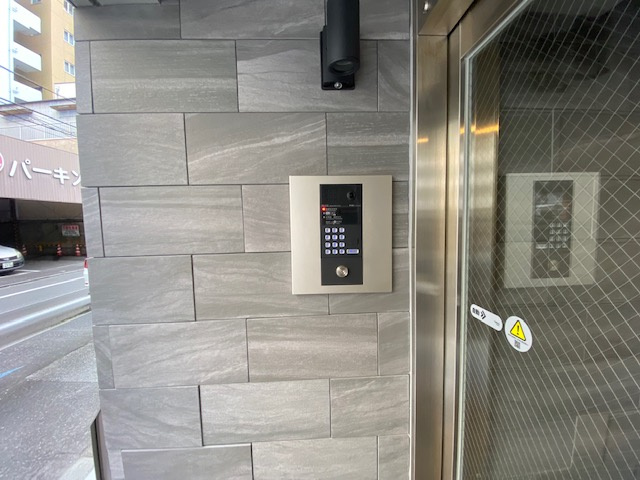 ＢＥＬ　ＦＩＯＲＥ　ＭＯＮＮＡＫＡのエントランス