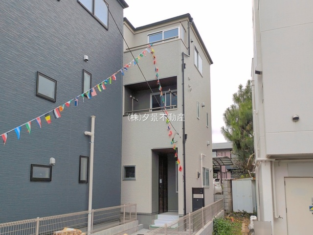 《仲介手数料無料》浦和区領家５丁目10-15新築一戸建てリーブルガーデン