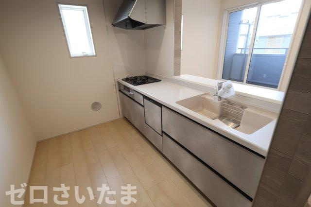 《仲介手数料無料》浦和区領家５丁目10-15新築一戸建てリーブルガーデンのキッチン