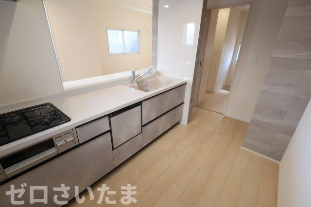 《仲介手数料無料》浦和区領家５丁目10-15新築一戸建てリーブルガーデンのキッチン
