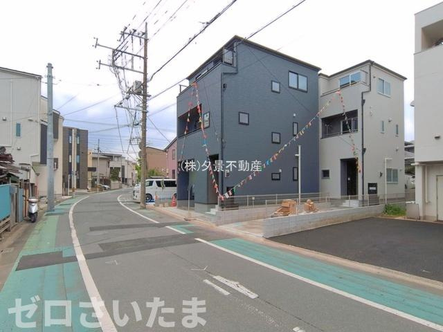 《仲介手数料無料》浦和区領家５丁目10-15新築一戸建てリーブルガーデンの外観