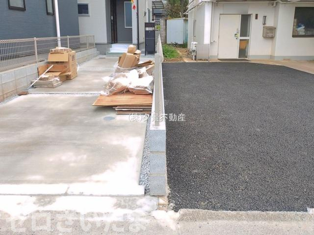 《仲介手数料無料》浦和区領家５丁目10-15新築一戸建てリーブルガーデンの外観