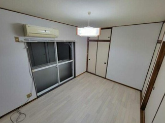 【寝室】 | ※別部屋参考写真